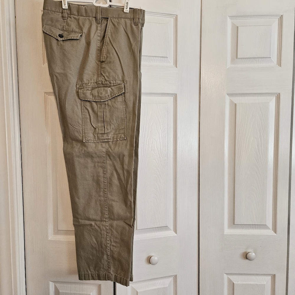 Men's pants - Picture 2 of 4